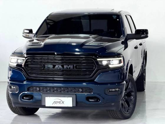 RAM 1500 5.7 V8 GASOLINA LIMITED NIGHT EDITION CD 4X4 AUTOMÁTICO